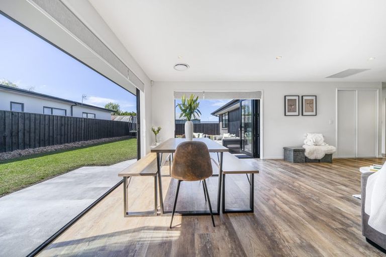 Photo of property in 27 Lusk Street, Rangiora, 7400