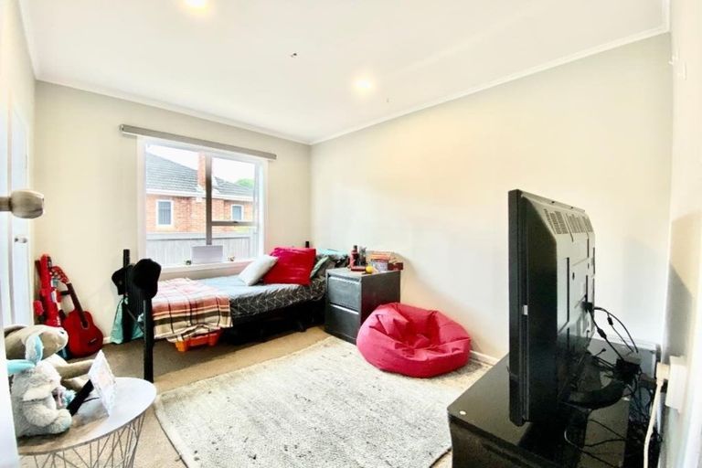 Photo of property in 8 Wedgwood Avenue, Mangere East, Auckland, 2024