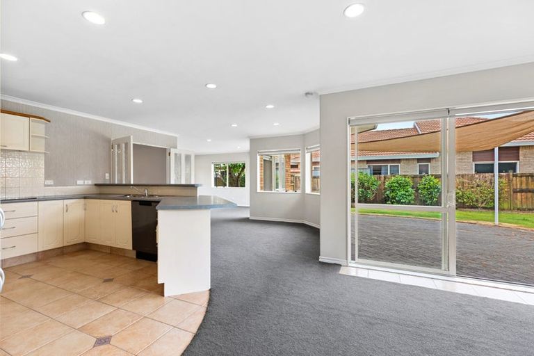 Photo of property in 39 Tuihana Drive, Papamoa Beach, Papamoa, 3118