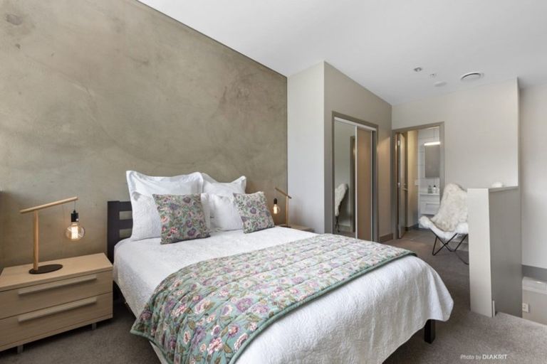 Photo of property in Canvas Apartments, 8/307 Willis Street, Te Aro, Wellington, 6011