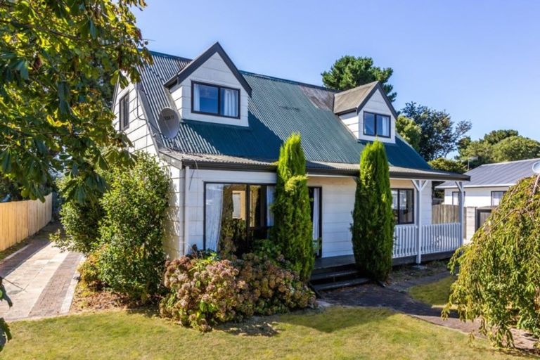 Photo of property in 75 Arthur Crescent, Hilltop, Taupo, 3330