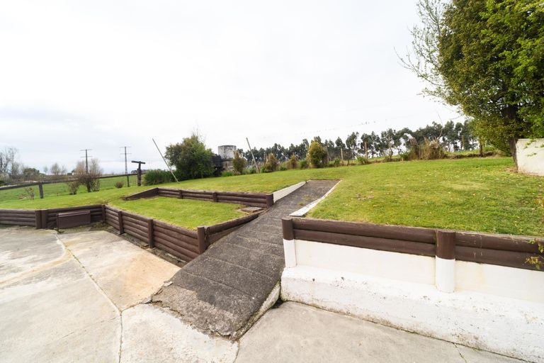 Photo of property in 61 Severn Street, Rongotea, 4476