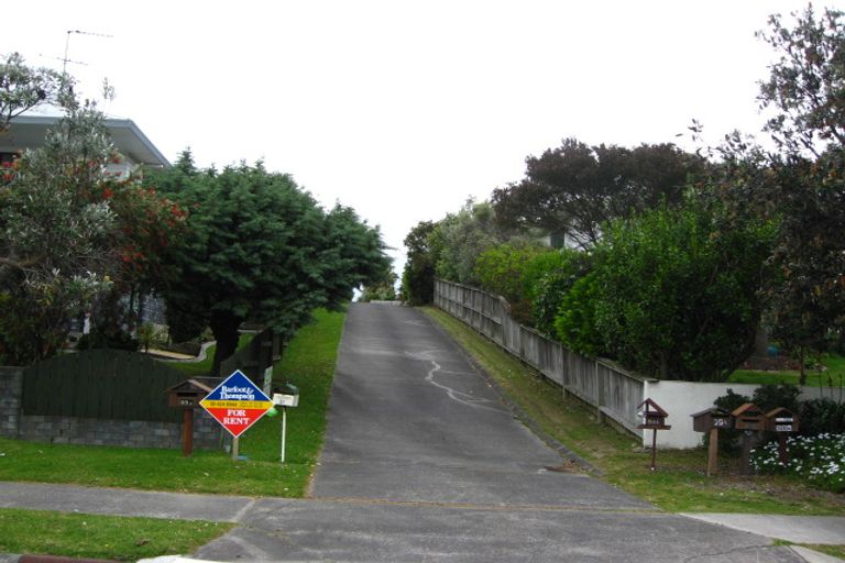 Photo of property in 27 Alec Craig Way, Gulf Harbour, Whangaparaoa, 0930