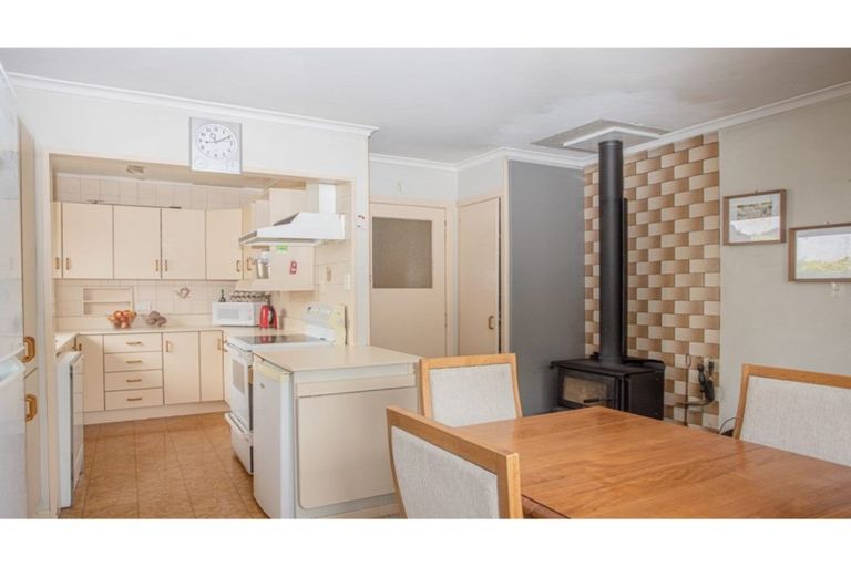 Photo of property in 70 Bamborough Street, Richmond, Invercargill, 9810