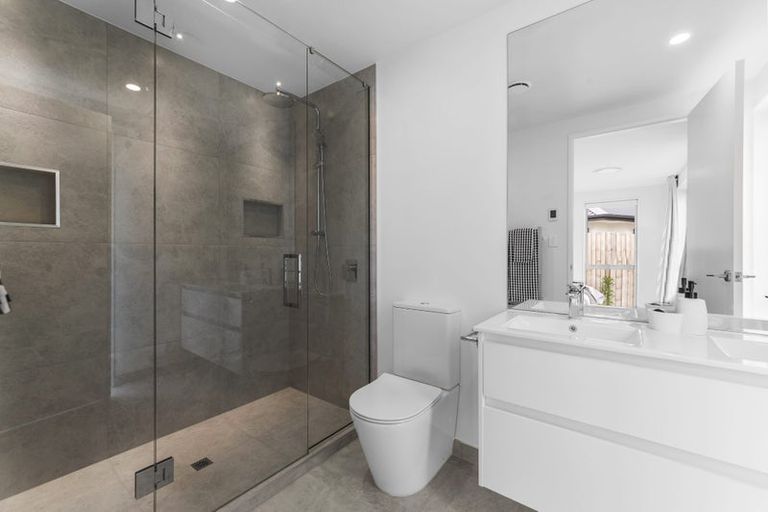 Photo of property in 111 Aviemore Drive, Marshland, Christchurch, 8083