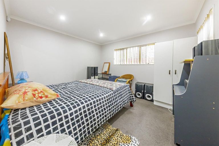 Photo of property in 43a Gray Avenue, Mangere East, Auckland, 2024