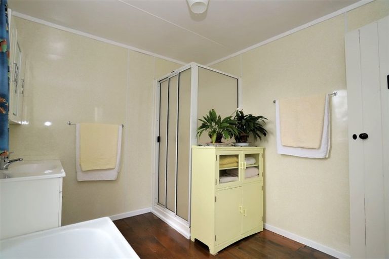 Photo of property in 52 Cordelia Street, Stratford, 4332