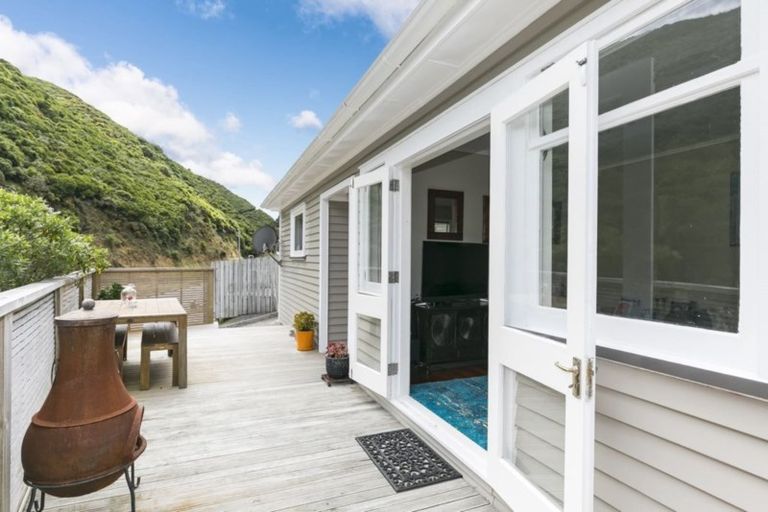 Photo of property in 489 Ohiro Road, Brooklyn, Wellington, 6021