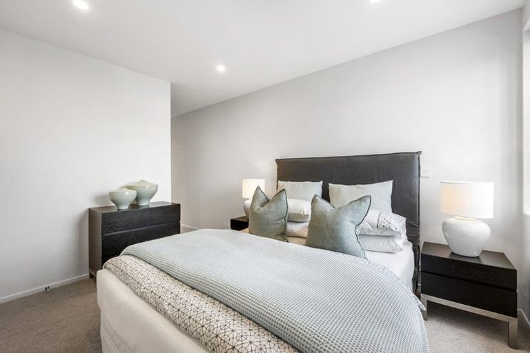 Photo of property in 104e Pepene Avenue, Takanini, 2112