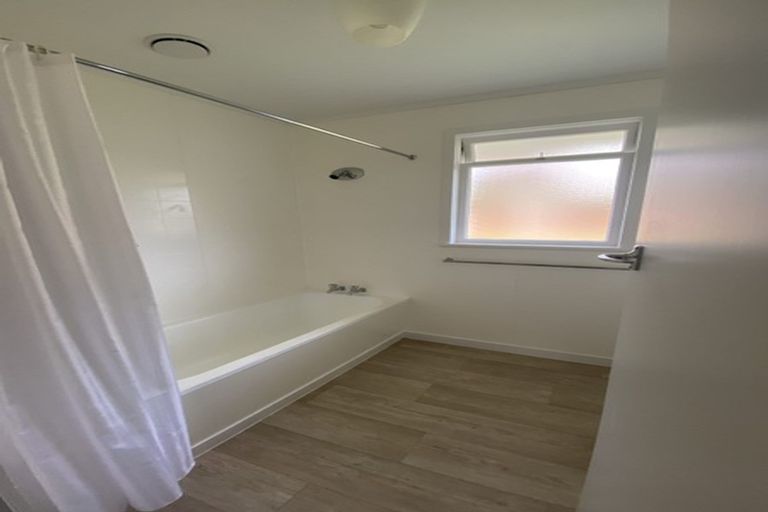 Photo of property in 346 Ngatai Road, Bellevue, Tauranga, 3110