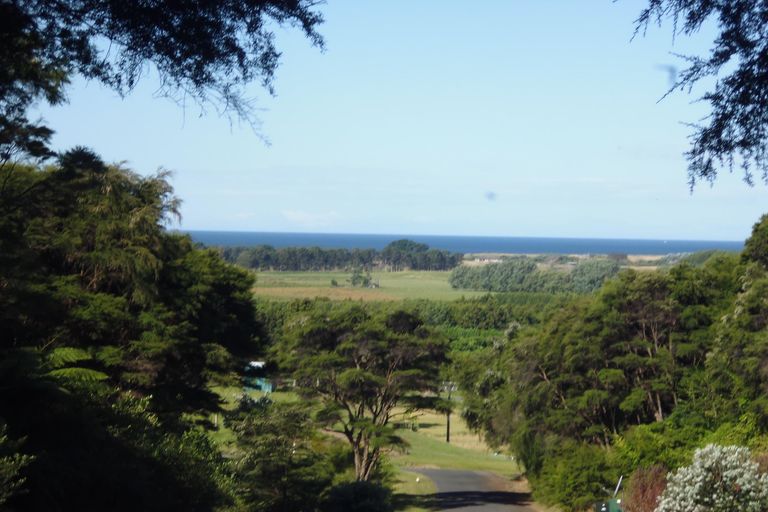 Photo of property in 6 Kereru Lane, Matata, 3194