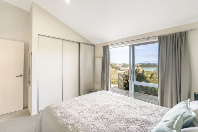 Photo of property in 241d Heatley Road, Whakapirau, Maungaturoto, 0583