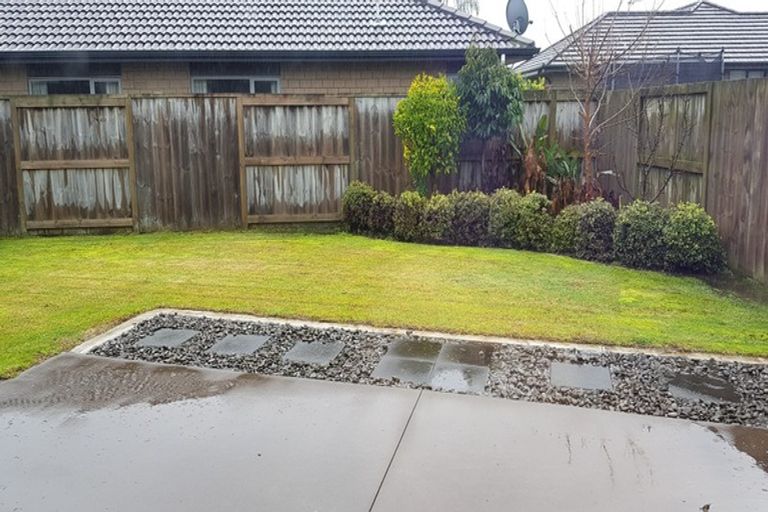 Photo of property in 13 Watford Place, Rototuna North, Hamilton, 3210