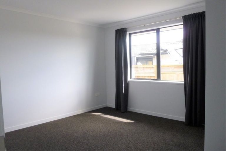 Photo of property in 51 Jarrett Terrace, Leamington, Cambridge, 3432