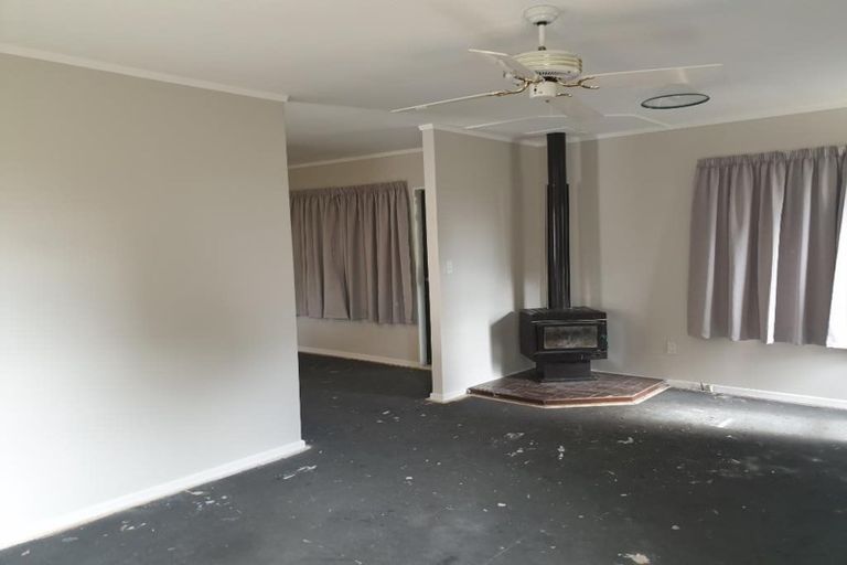 Photo of property in 22 Linwood Drive, Paraparaumu, 5032