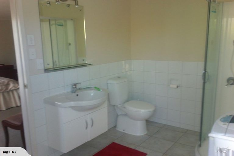 Photo of property in 13 Mission Road, Greenmeadows, Napier, 4112