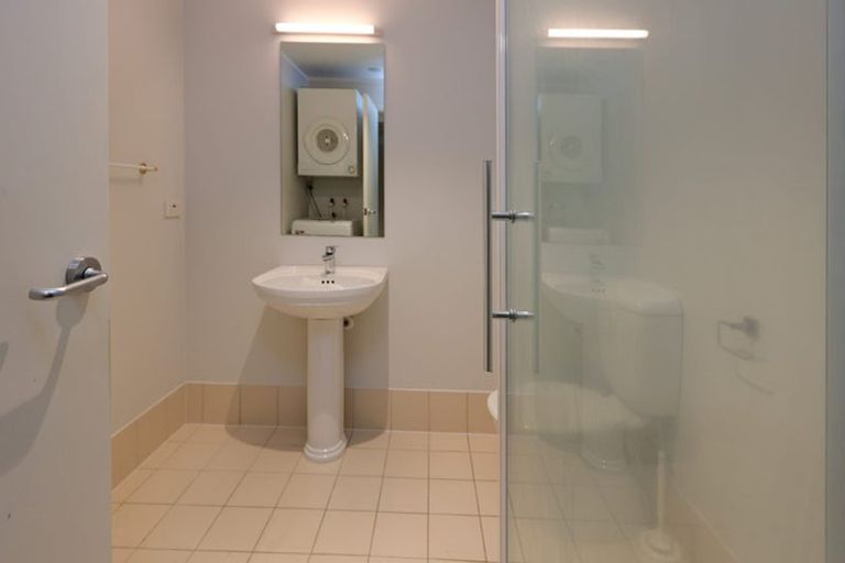 Photo of property in 11a/30 Westward Ho, Glen Eden, Auckland, 0602