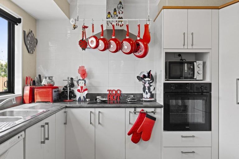 Photo of property in 3 Kentia Avenue, Mount Maunganui, 3116