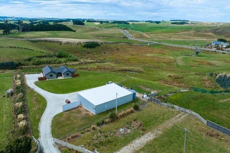 Photo of property in 27 Helena Street, Fortrose, Invercargill, 9875