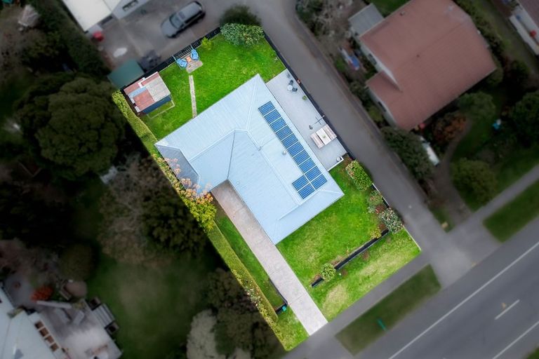 Photo of property in 72a Elizabeth Street, Waikanae, 5036