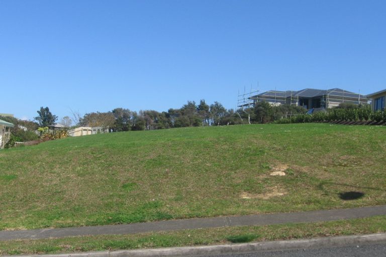 Photo of property in 139 Centennial Drive, Whitianga, 3510