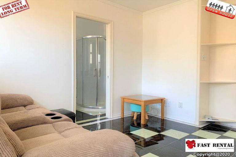 Photo of property in 3/1a Becroft Drive, Forrest Hill, Auckland, 0620