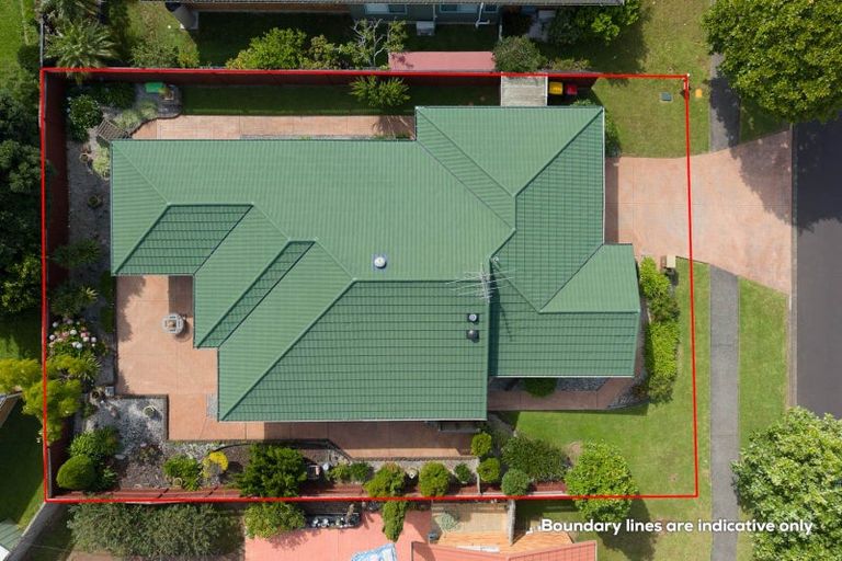 Photo of property in 23 Millington Place, Huntington Park, Auckland, 2013