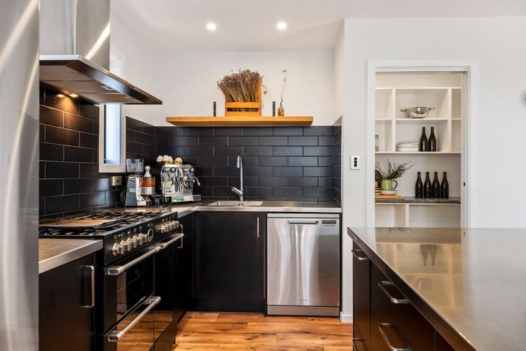 Photo of property in 18 Merino Street, Marshland, Christchurch, 8083