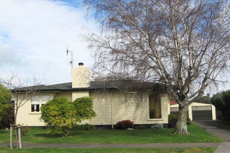 Photo of property in 18 Ngarimu Street, Havelock North, 4130