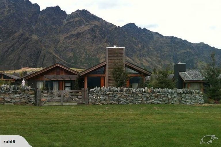 Photo of property in 6 Reading Court, Jacks Point, Queenstown, 9371