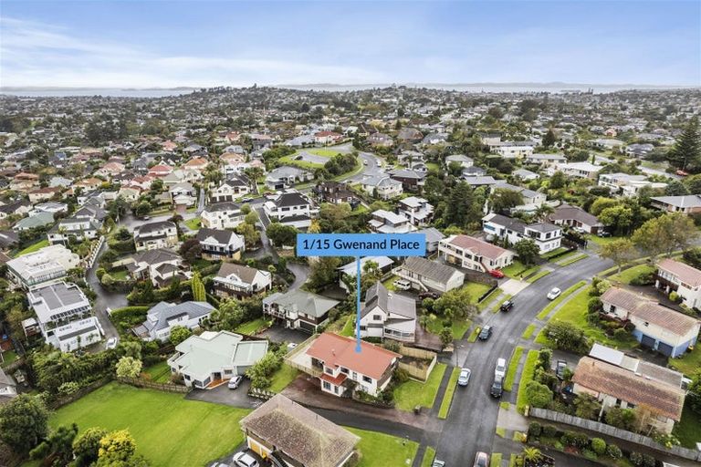 Photo of property in 1/15 Gwenand Place, Botany Downs, Auckland, 2010