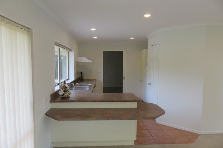 Photo of property in 36 Arataki Road, Havelock North, 4130