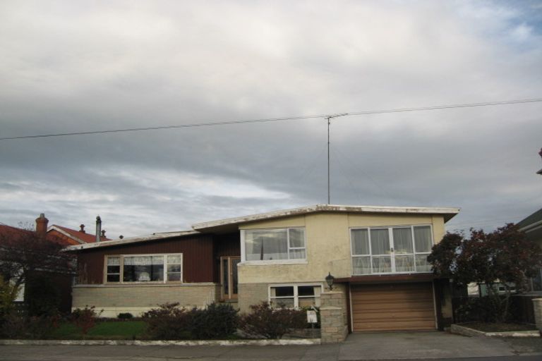 Photo of property in 10 Douglas Street, Balclutha, 9230