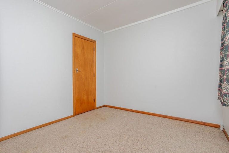 Photo of property in 9/25 Queen Street, Dannevirke, 4930