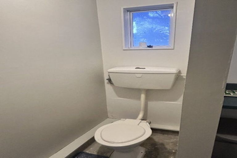 Photo of property in 73 Martin Road, Paraparaumu Beach, Paraparaumu, 5032