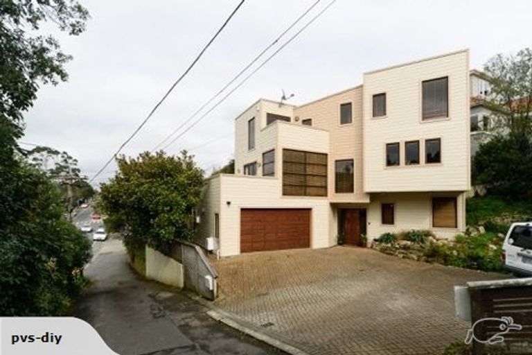 Photo of property in 15 Burma Road, Khandallah, Wellington, 6035