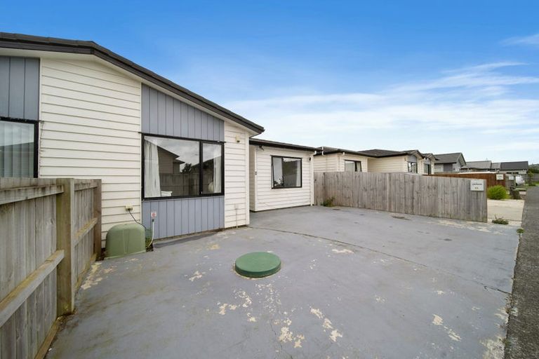 Photo of property in 11 Tuuhura Road, Pukekohe, 2120