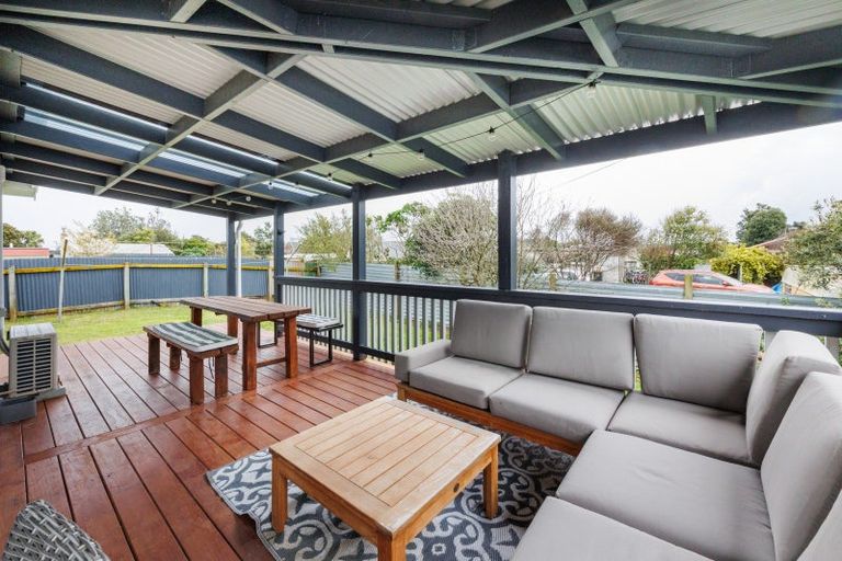 Photo of property in 24 Punga Street, Tangimoana, 4822