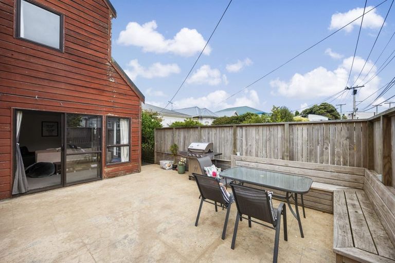 Photo of property in 57 Rintoul Street, Newtown, Wellington, 6021