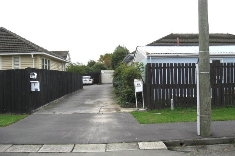 Photo of property in 9a Wilmot Street, Northcote, Christchurch, 8052