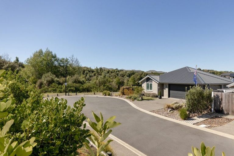 Photo of property in 30 Kauri Lane, Omokoroa, 3114