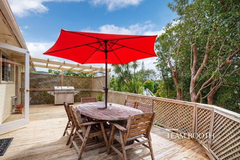 Photo of property in 2/36 Cassino Street, Bayswater, Auckland, 0622