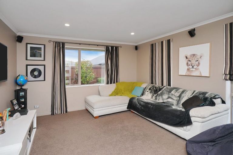 Photo of property in 13 Wootton Place, Kaiapoi, 7630