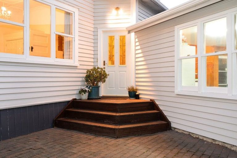 Photo of property in 74 Thornton Road, Cambridge, 3434