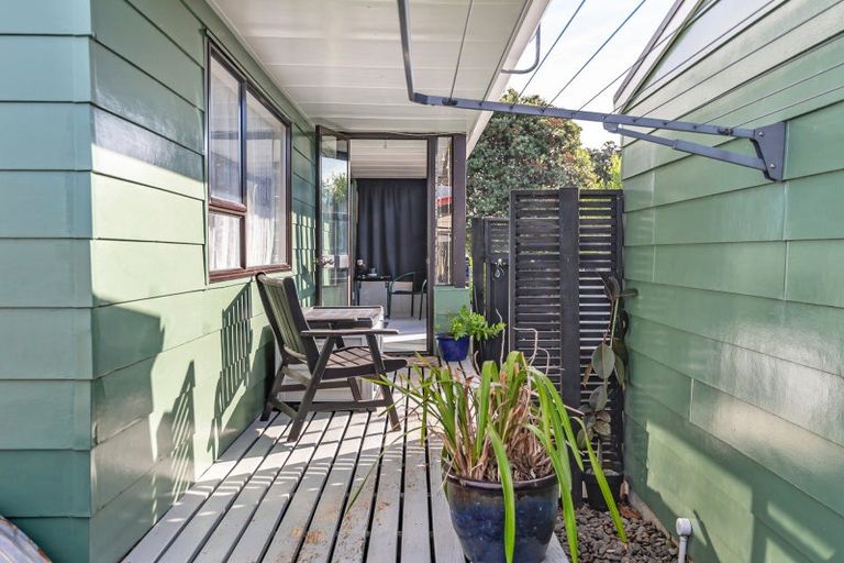 Photo of property in 31 Balmoral Street, Levin, 5510