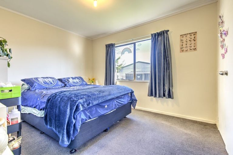 Photo of property in 129a Avalon Drive, Nawton, Hamilton, 3200