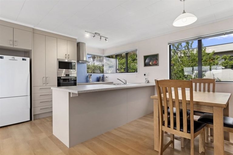 Photo of property in 15b Rushton Avenue, Otumoetai, Tauranga, 3110