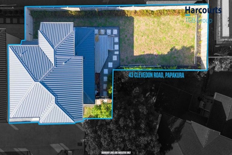 Photo of property in 4/43 Clevedon Road, Papakura, 2110