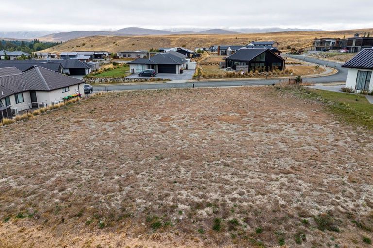 Photo of property in 28 Mistake Drive, Lake Tekapo, 7999