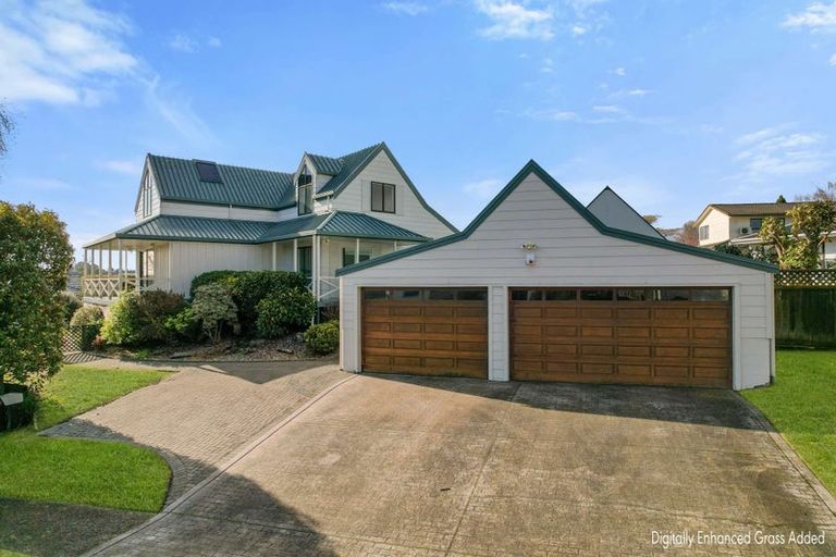 Photo of property in 2 Waitawa Place, Lynmore, Rotorua, 3010